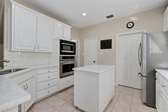 Village At Cottonwood Creek Sec 06 - Residential Lease