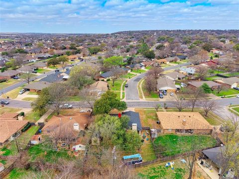 Tiny photo for 405 SW Rand Drive, Burleson, TX 76028 (MLS # 21192955)