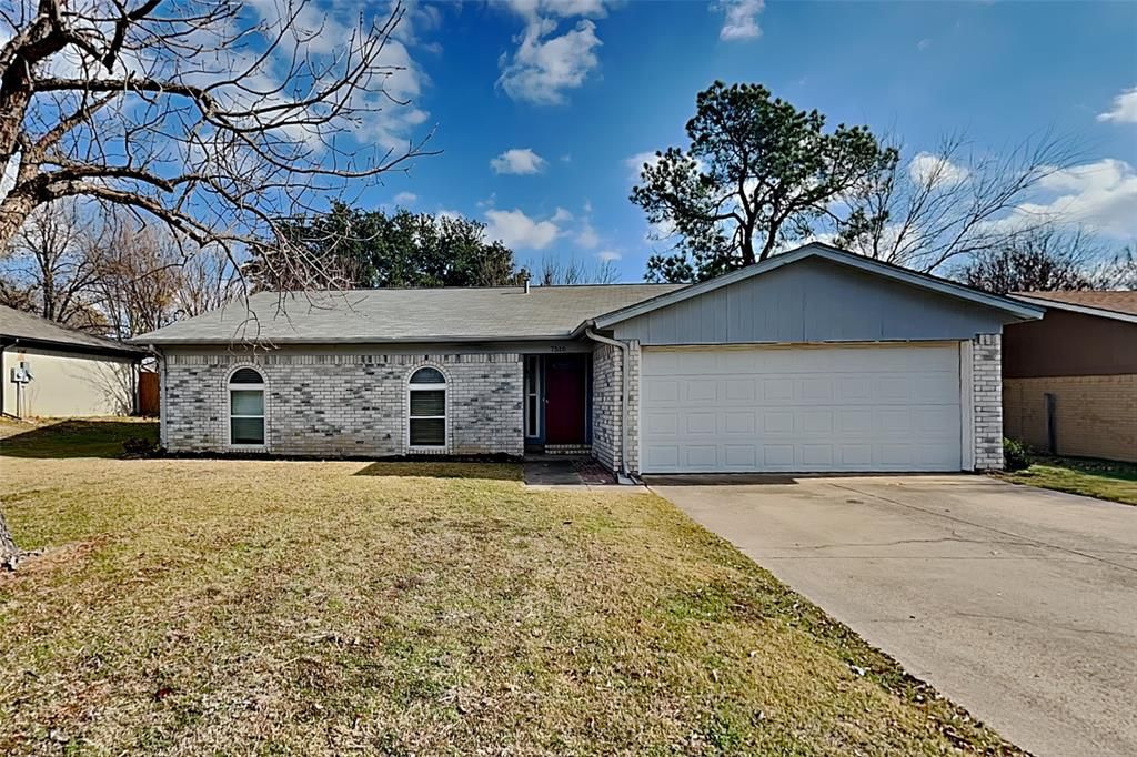 Photo of 7516 Mapleleaf Drive, North Richland Hills, TX 76182 (MLS # 21138947)