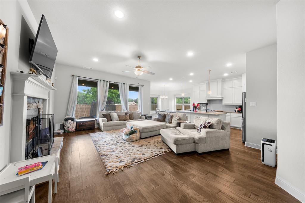 406 Garden Tree Trail