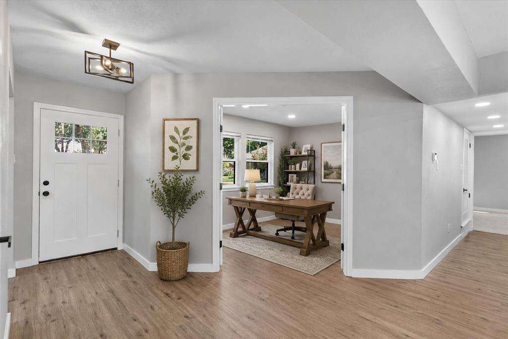 1815 Wellington Court