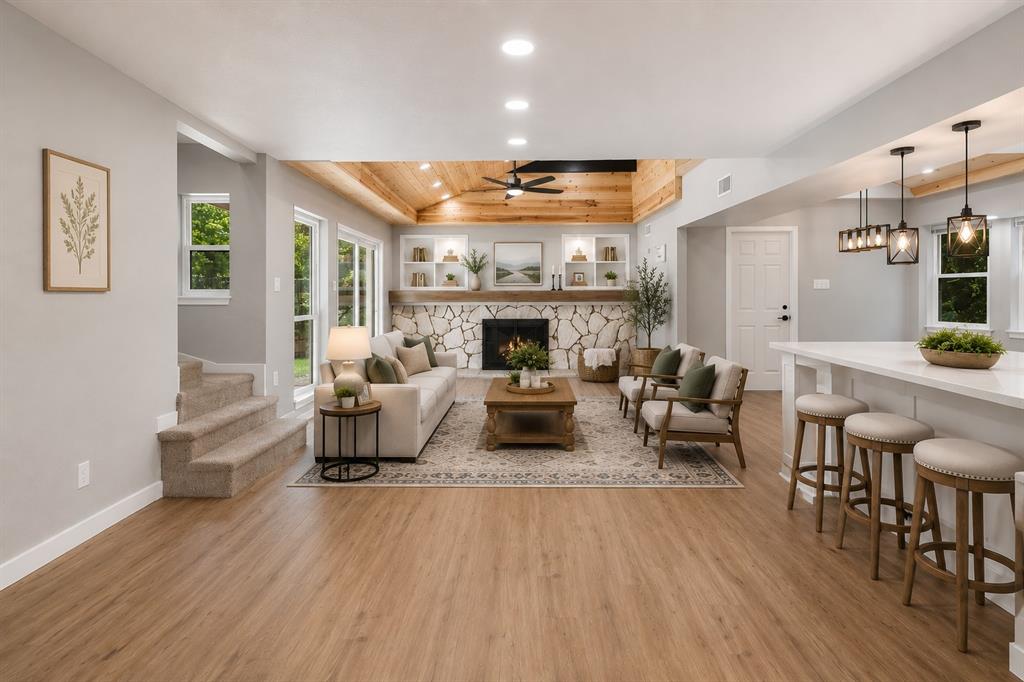 1815 Wellington Court