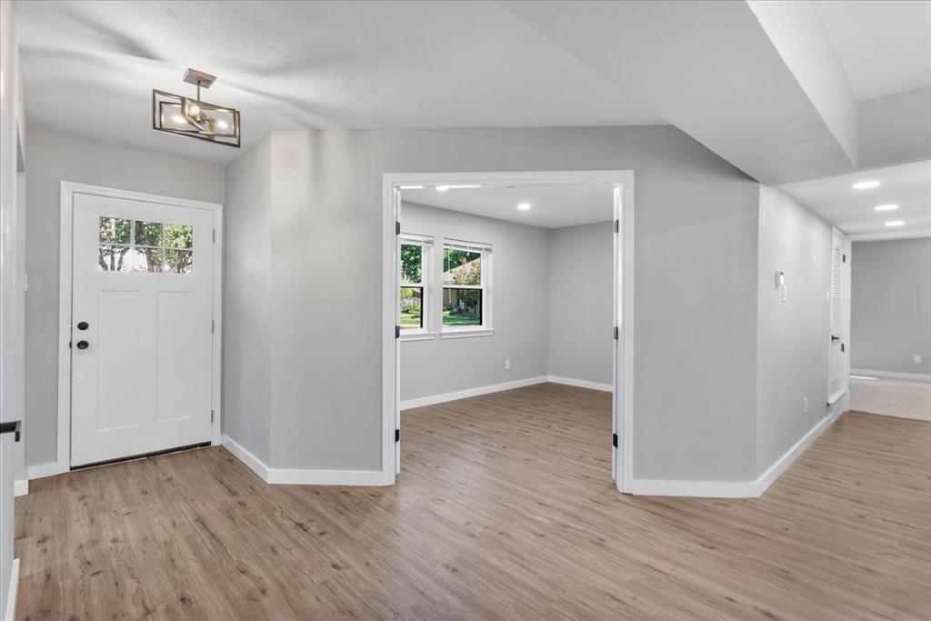 1815 Wellington Court