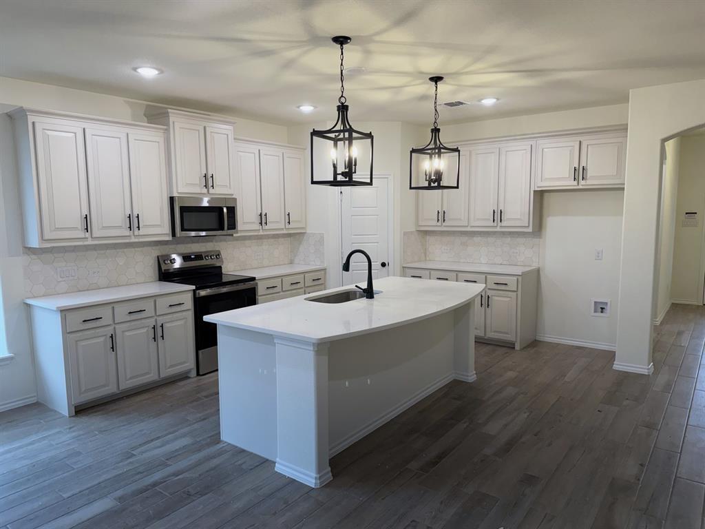 520 Waterford Park Boulevard