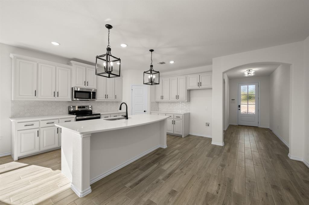 520 Waterford Park Boulevard