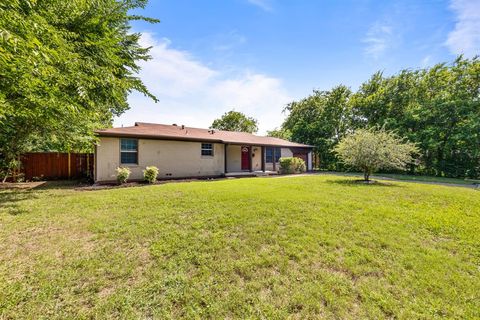 6704 Lavon Drive Richland Hills TX 76118
