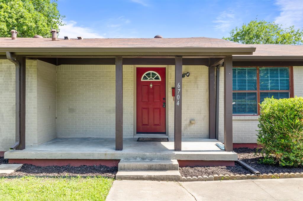 6704 Lavon Drive