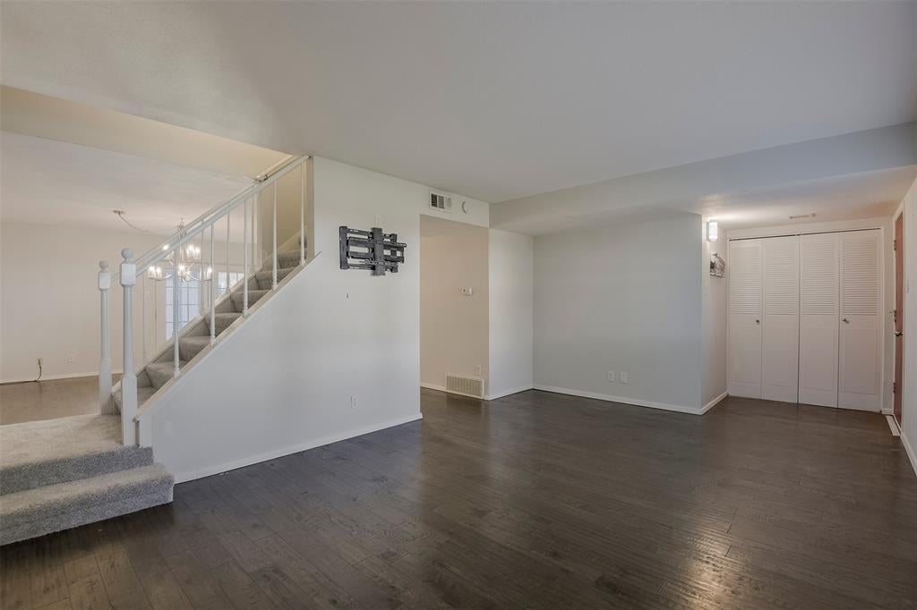 326 Westview Terrace