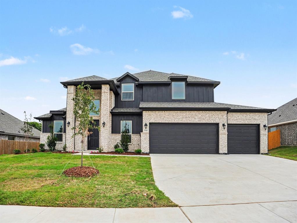 732 Candace Drive