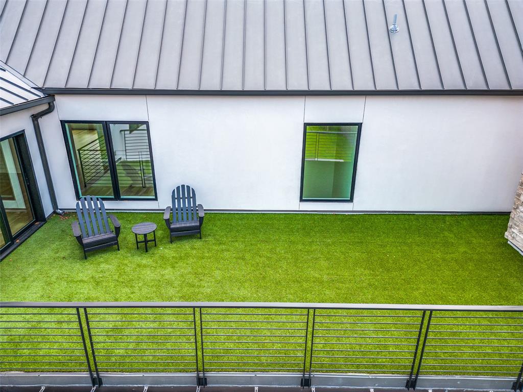 Crestmanor Estates - Residential