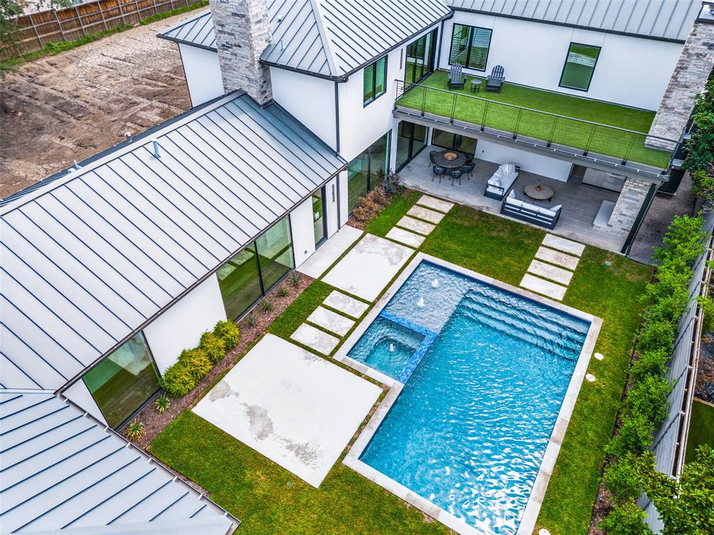 Crestmanor Estates - Residential