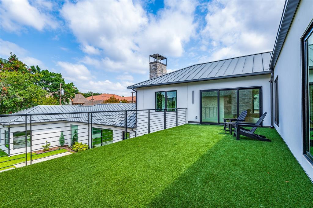 Crestmanor Estates - Residential