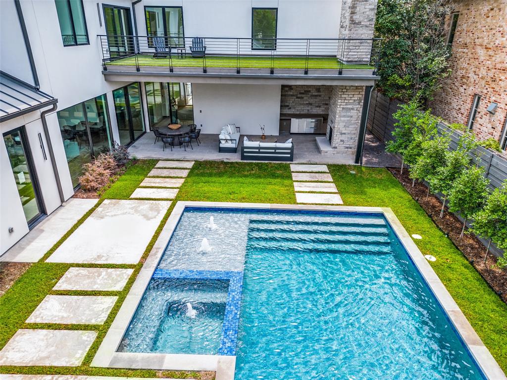 Crestmanor Estates - Residential