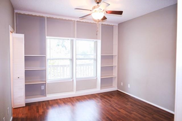 Oaks Montfort Ph 04 - Residential Lease