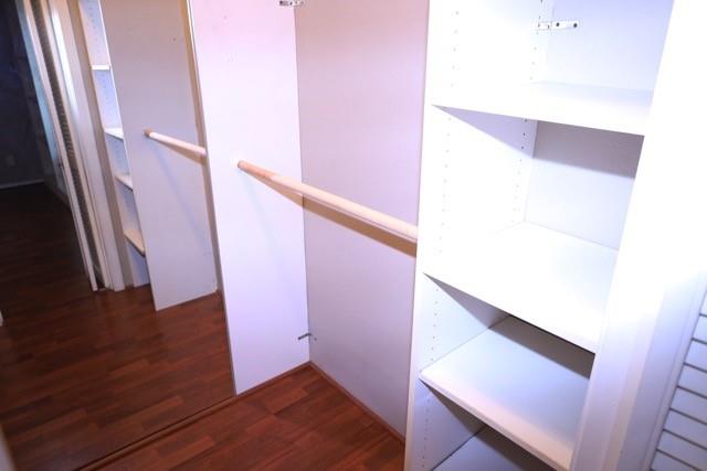 Oaks Montfort Ph 04 - Residential Lease