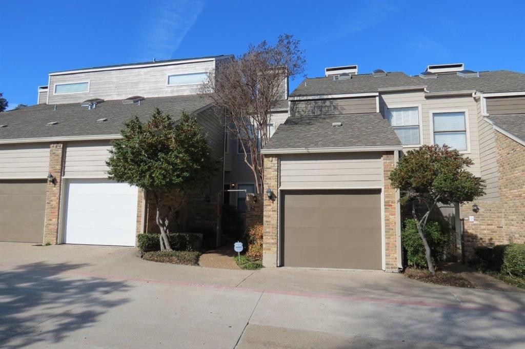 Oaks Montfort Ph 04 - Residential Lease