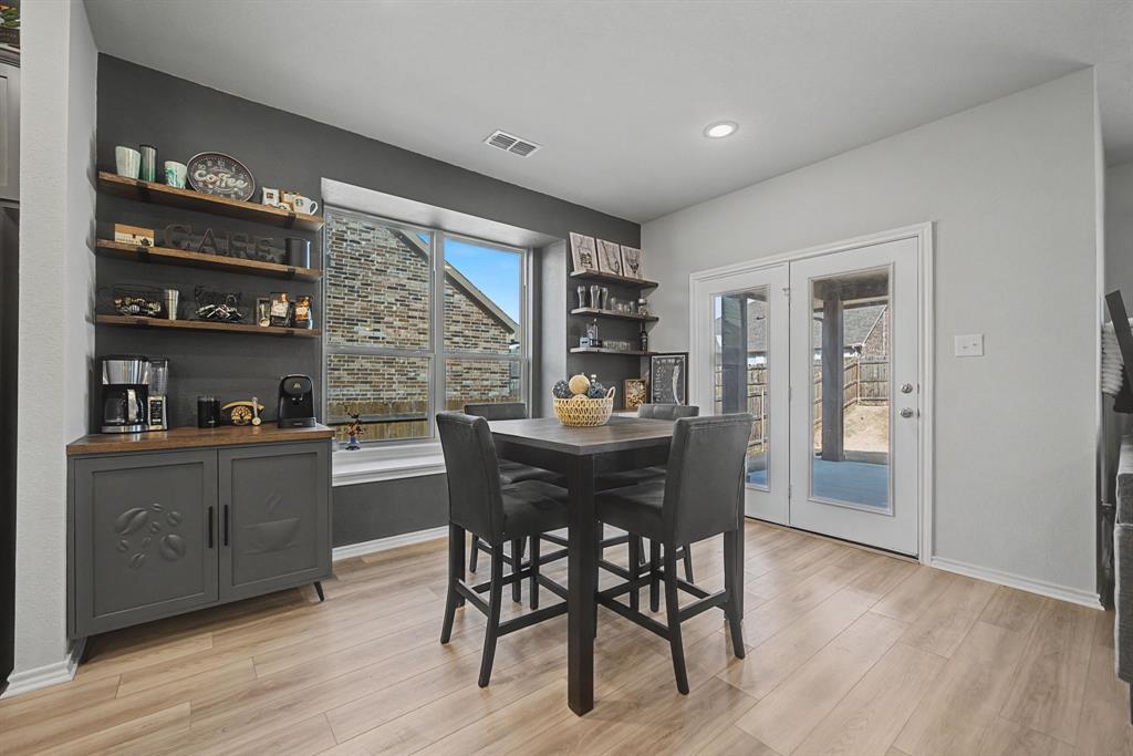 Sheppards Place - Residential