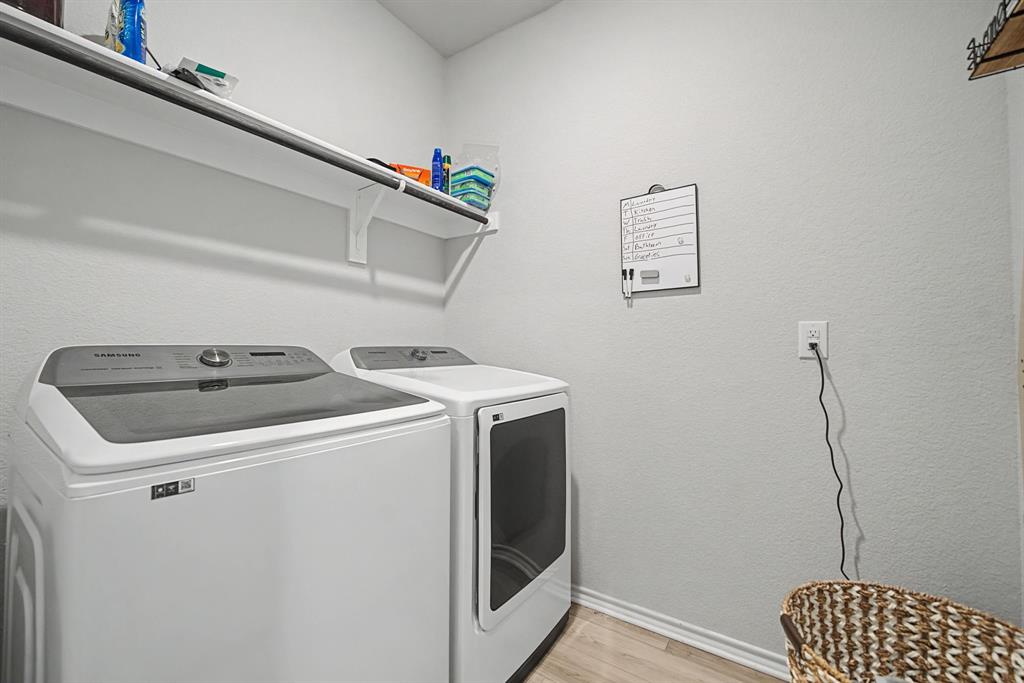 Sheppards Place - Residential