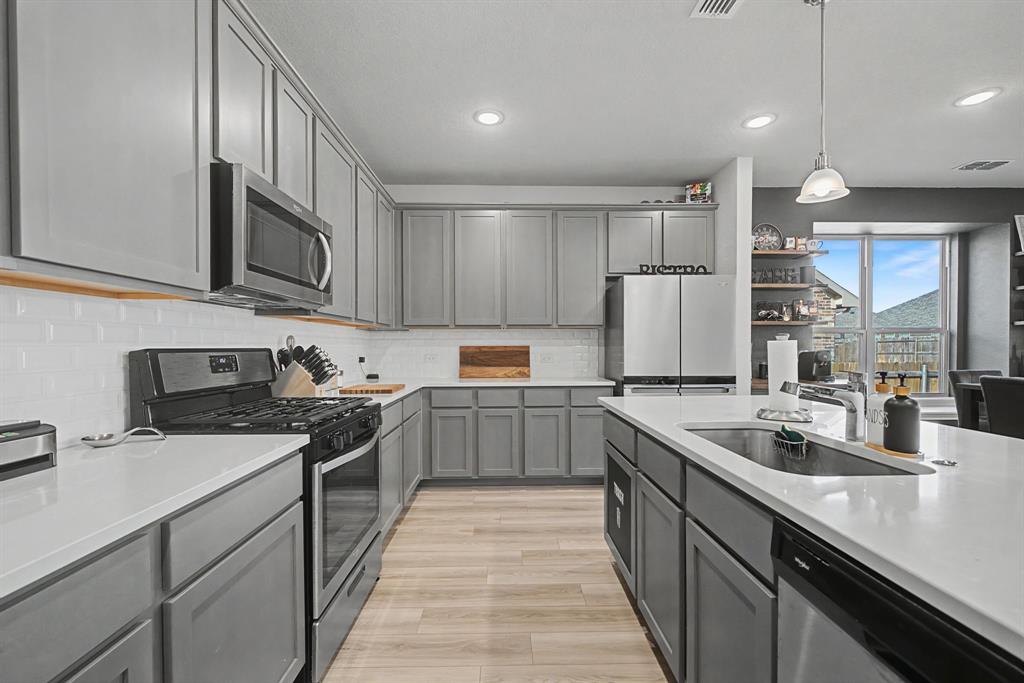 Sheppards Place - Residential