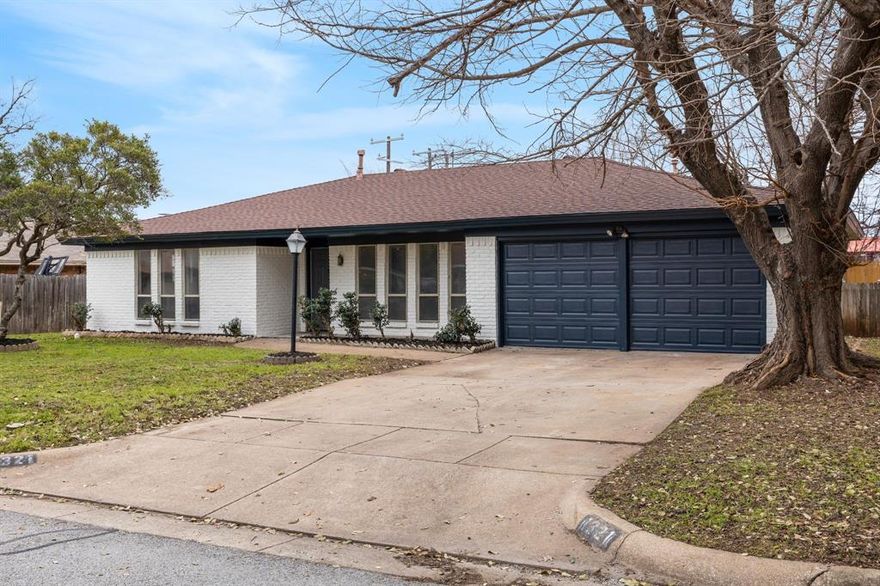 Fully renovated, this home boasts 3 bedrooms, 2 full bathrooms, a study, and spans over 2100 square feet! It awaits a new owner to enjoy its charm. Get snug by the oversized fireplace or relax on the covered back patio.  It is located in a peaceful neighborhood with easy access to schools, parks, and shopping centers, this home offers both comfort and convenience. New fence installed, 2023. All new plumbing, 2022.

****Seller has a preferred lender!! ****Preferred lender will cover 1% of the loan amount up to $5,000.00 max credit.**** Lender credit can be used towards rate buydown or closing cost (not to purchase price). This offer is open to anyone who applies and closes, with preferred lender: (Kaydee Guerrero) Synergy One Lending. 1100 Parker Sq. Flower Mound TX: NMLS: 1048904. Available to all who qualify. Offer limited to this listing.