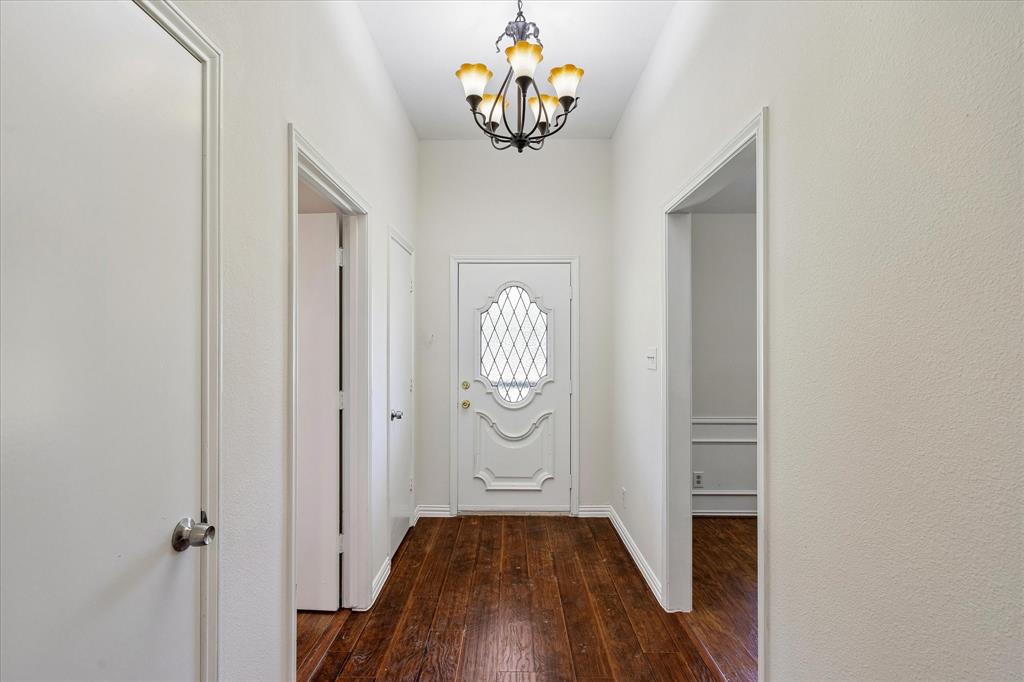 524 Oakridge Trail