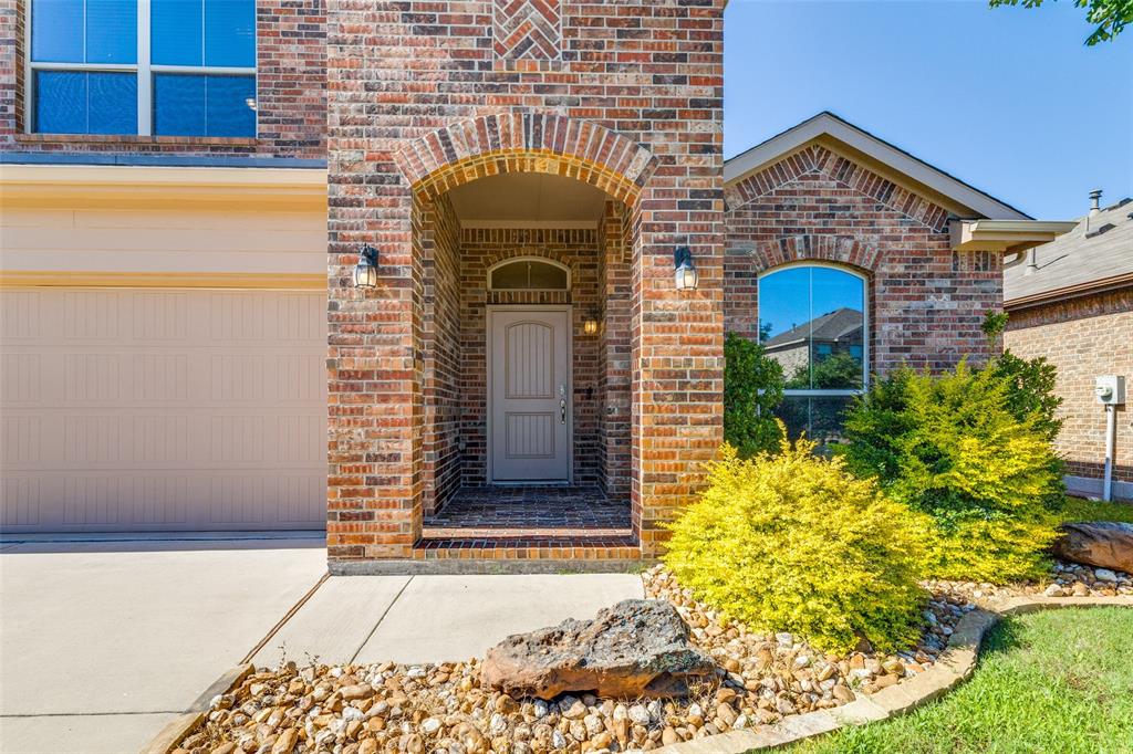 5212 Sugarcane Lane