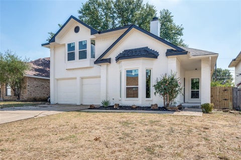 Photo of 838 Cornfield Drive, Arlington, TX 76017 (MLS # 21396029)