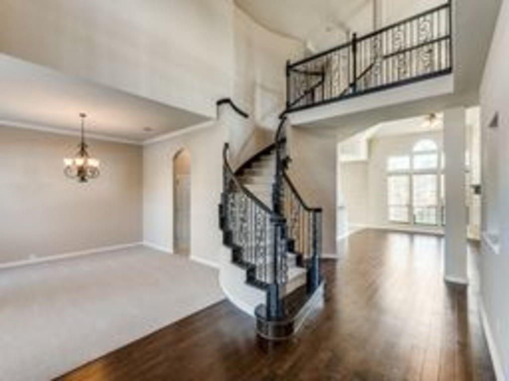 1518 Halsey Drive