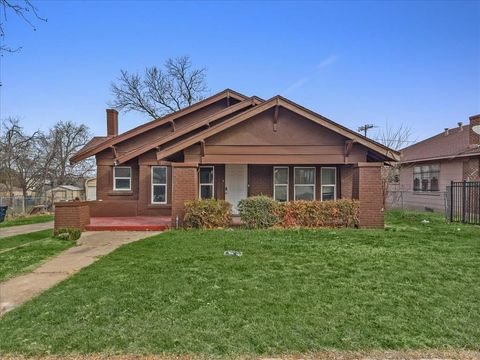 817 Marion Avenue Fort Worth TX 76104