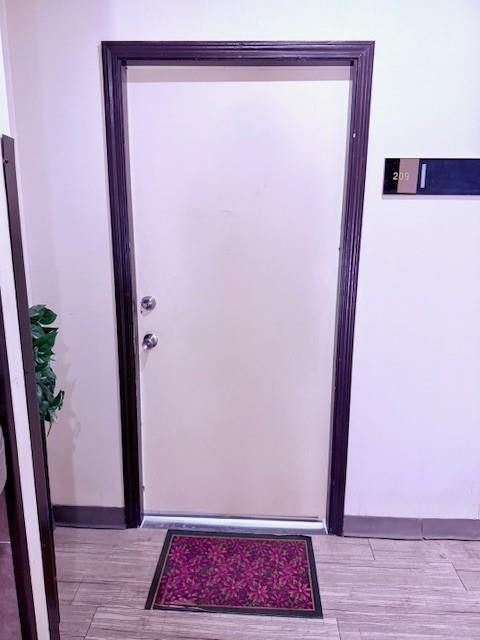 Faulkner Circle 1st Rep - Commercial Lease