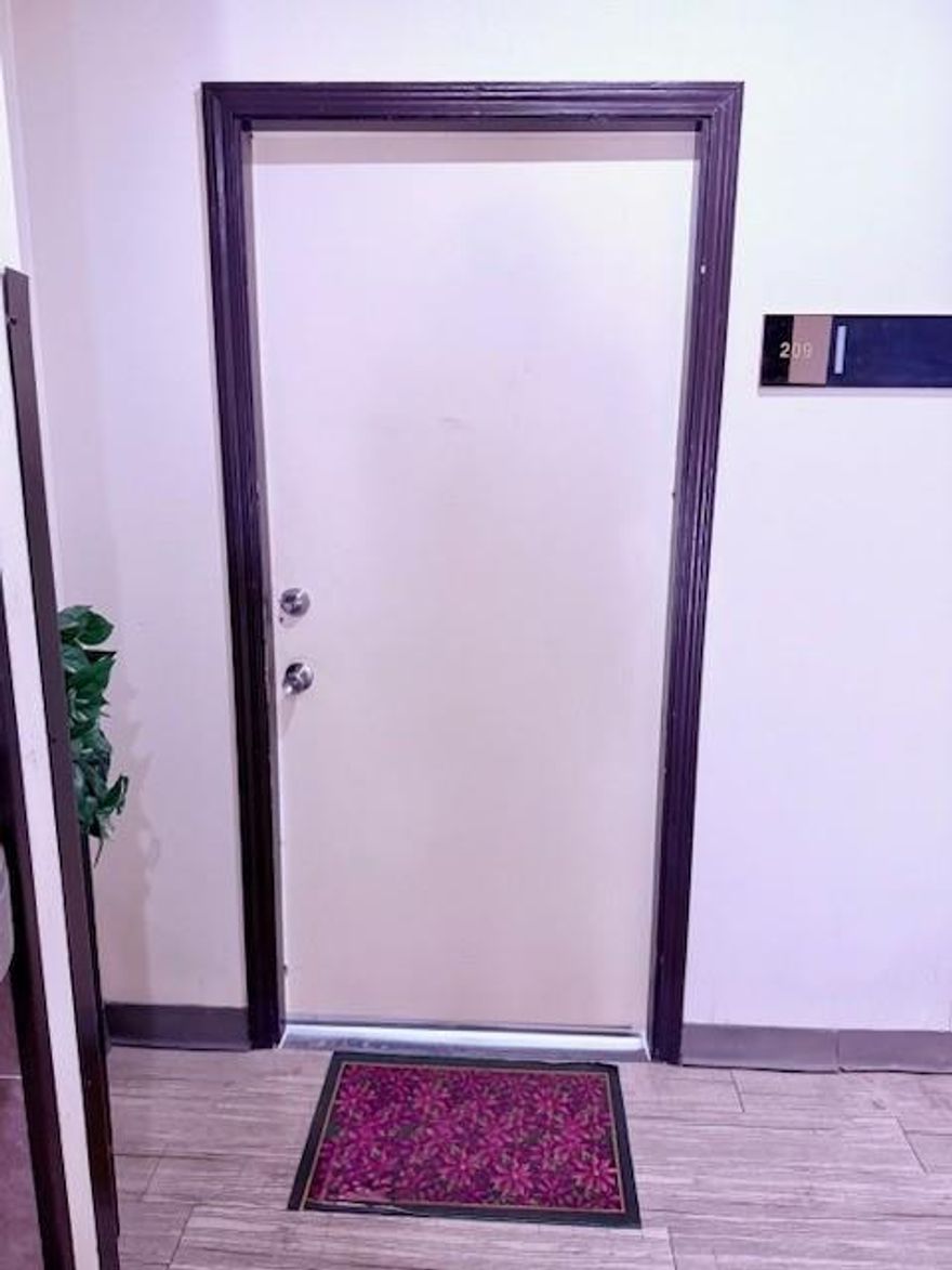 Spacious Office Suite with Split Open Floor Plans - Private Exterior Access

Now available: a large commercial office space featuring a split open-concept layout—ideal for collaborative work areas, team environments, or creative setups. The space offers private exterior access, making it easy for both staff and clients to come and go independently.

The open floor plans are divided to provide distinct zones for departments, teams, or mixed-use needs, while still maintaining a sense of flow and flexibility.

Property Highlights:

Spacious office suite with split open floor plans

Private exterior entrance for direct access

Ideal for creative teams, coworking, or growing businesses

Flexible layout adaptable to multiple business types

Ample on-site parking and convenient location

Available now. Contact listing agent for more details or to schedule a private tour.