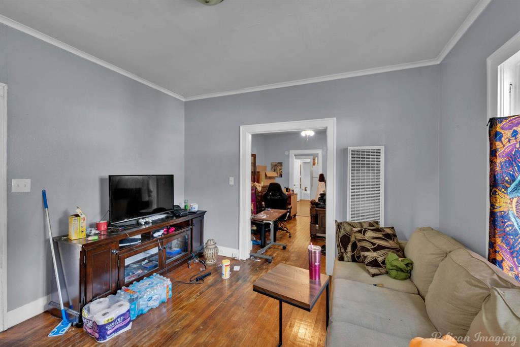 207 E Rutherford Street