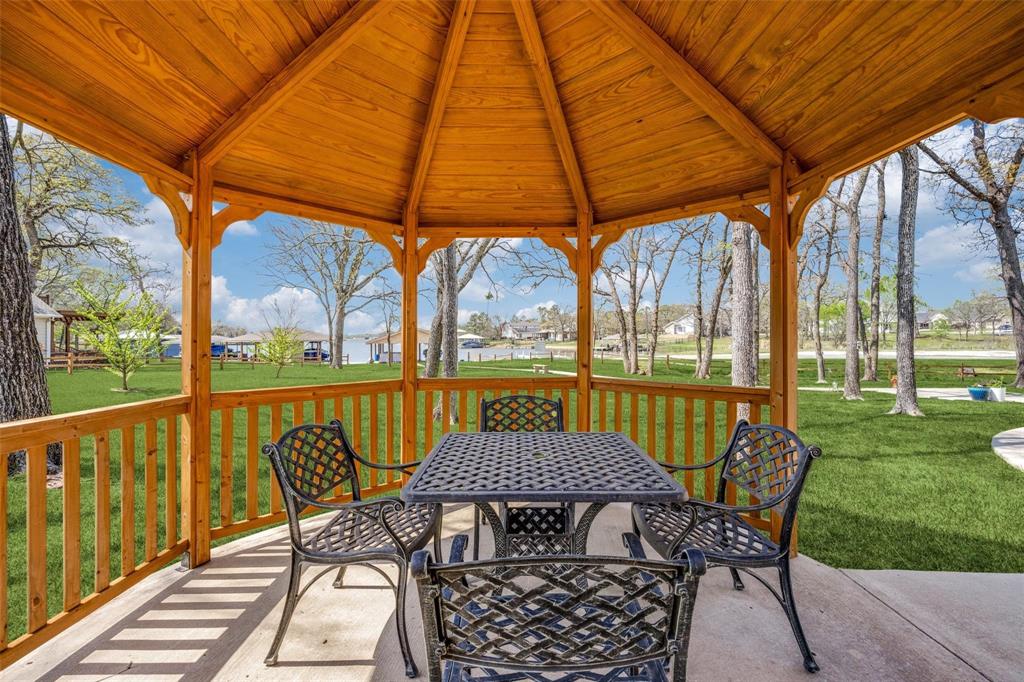 Lake Kiowa - Residential
