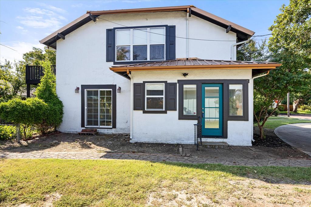 S6100 SLOAN SECOND - Residential