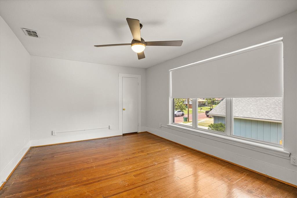 S6100 SLOAN SECOND - Residential