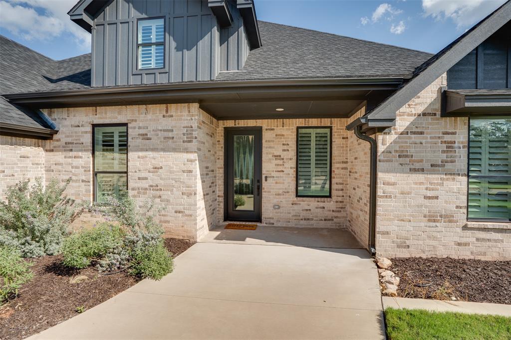 210 Bay Hill Drive