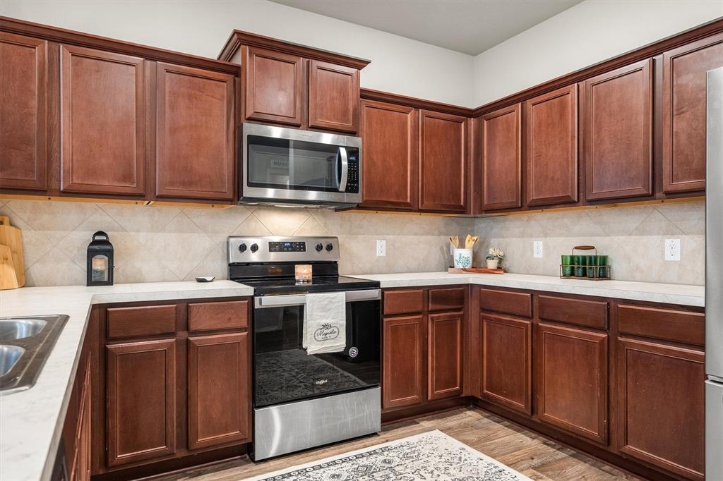 Brentwood Place - Residential