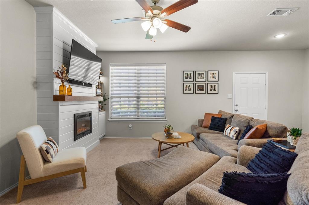 Brentwood Place - Residential