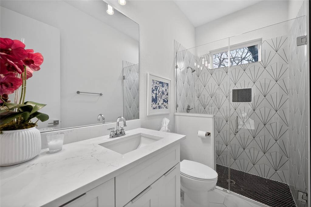 LAKE HIGHLANDS - Residential