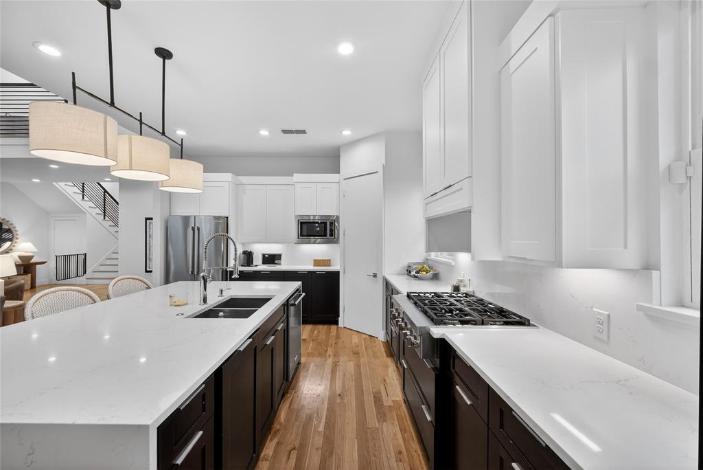 LAKE HIGHLANDS - Residential