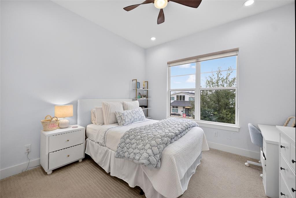 LAKE HIGHLANDS - Residential