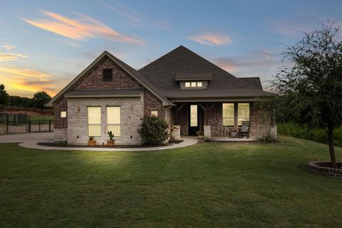 2103 Cash Point Court Granbury TX 76049