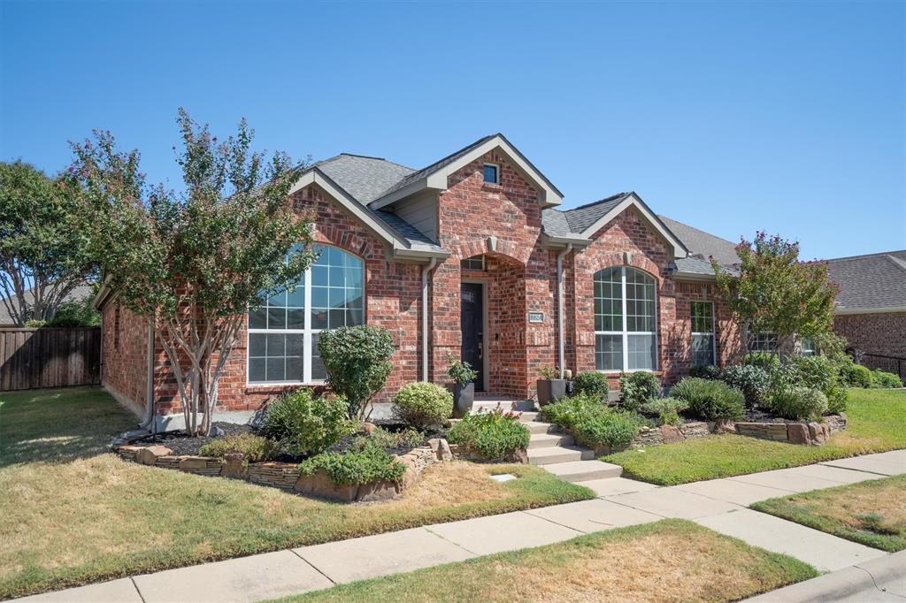 5924 Saddle Club Trail
