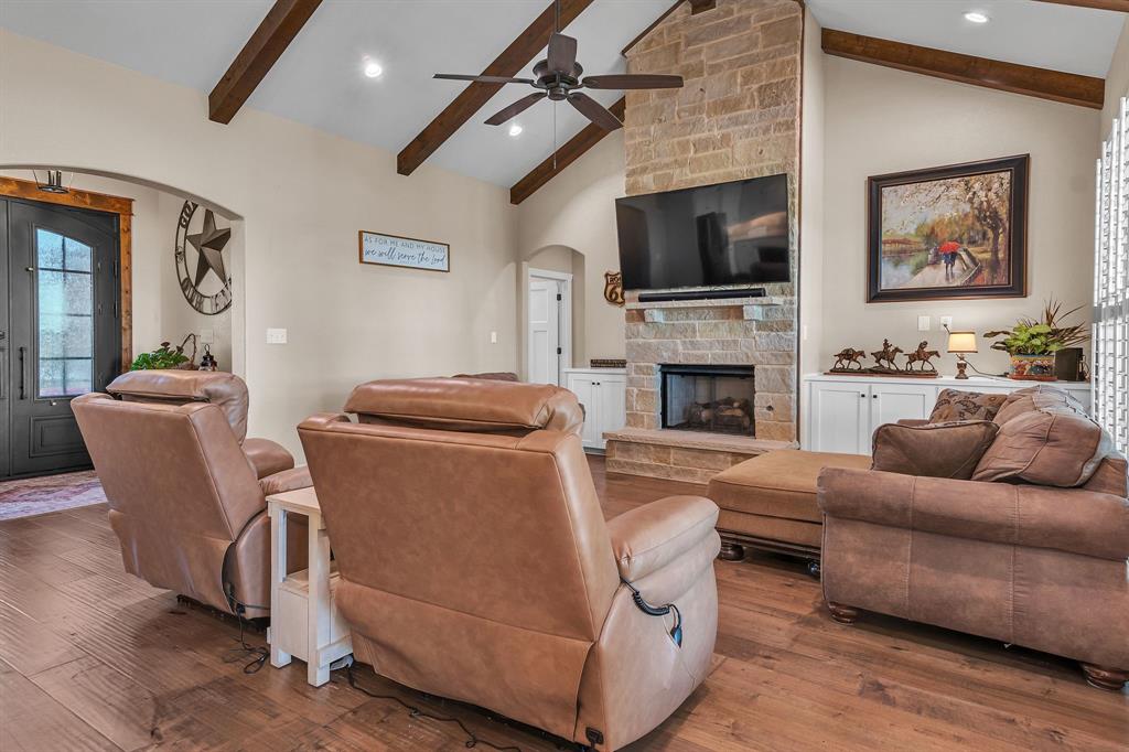 Itty Bitty Acres - Residential