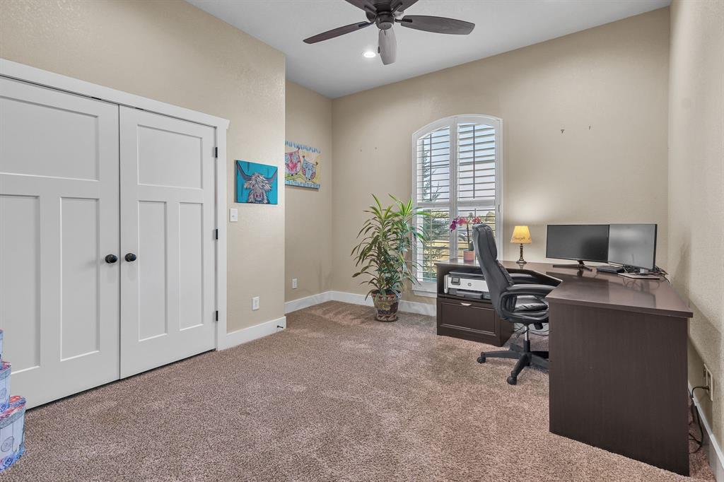 Itty Bitty Acres - Residential