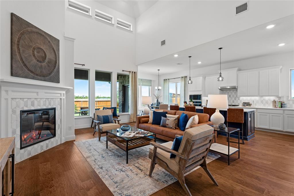 324 Blackthorne Drive