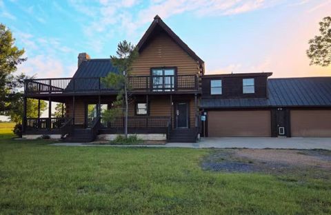 Photo of 726 FORD Road, Sherman, TX 75092 (MLS # 21241414)