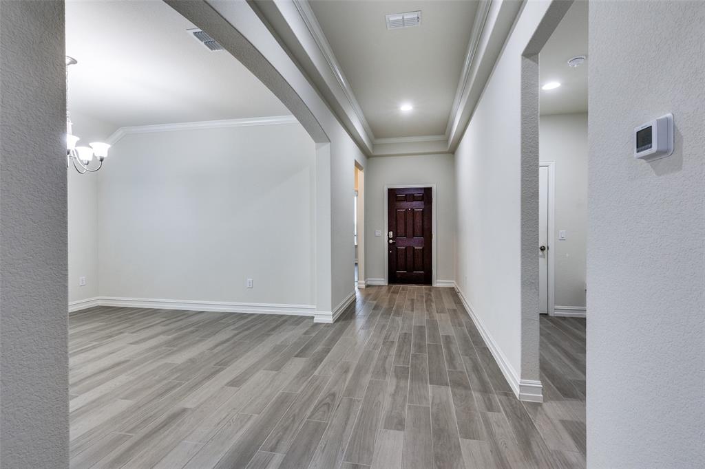 2502 Wallingford Drive