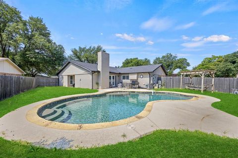 Tiny photo for 5101 Hetherington Place, The Colony, TX 75056 (MLS # 20949220)