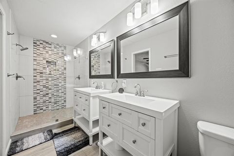 Tiny photo for 5101 Hetherington Place, The Colony, TX 75056 (MLS # 20949220)